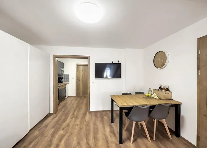 Appartement Katrin 1 *